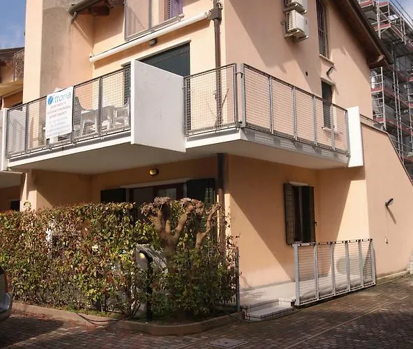 Appartamenti Villa Paola-Pochi Passi Dal Mare-Zona Piazza Aurora-Lido Di Jesolo
