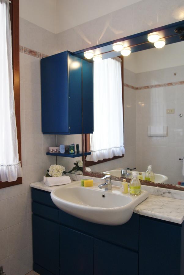 Paola-pochi Passi Dal Mare-zona Piazza Aurora-lido Di Apartment Lido di Jesolo